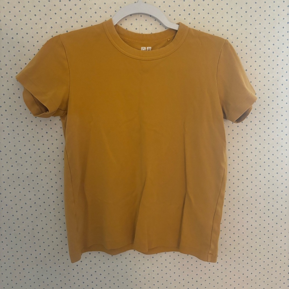 Uniqlo U Crewneck T shirts